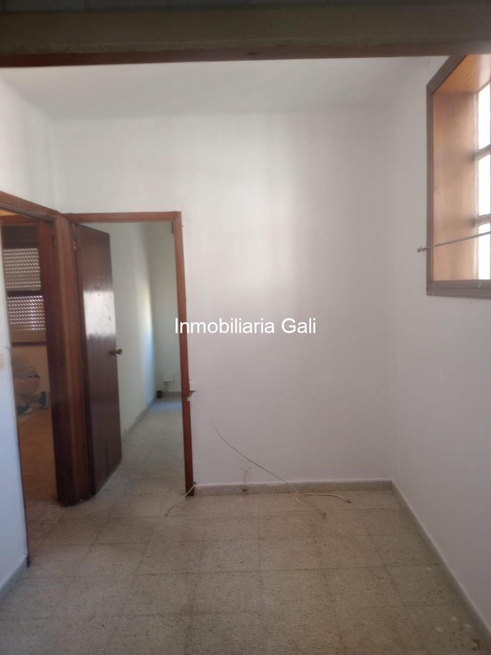 Foto 11 VENTA DE EDIFICIO EN MARIN