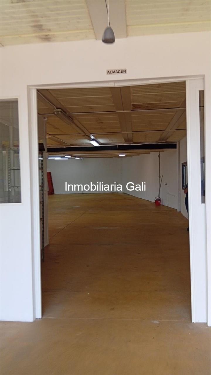 Foto 6 VENTA DE NAVE CON VIVIENDA